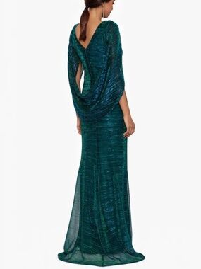 ⭐️ NWT ⭐️ Betsy & Adam - "Tamsin" Jade Metallic Knit  Drape Sleeve Gown - 12P